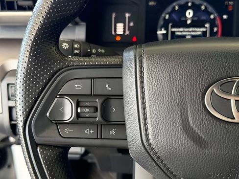 Used 2024 Toyota Tacoma SR5 image 15
