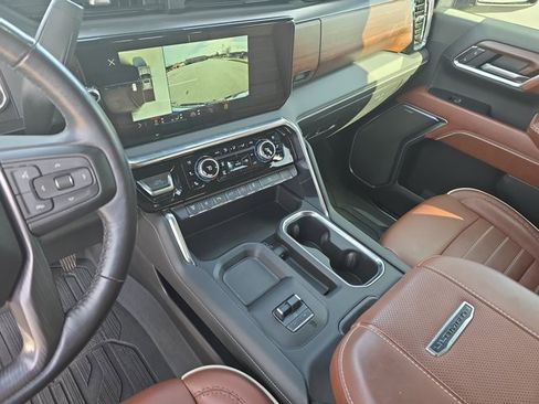 Used 2024 GMC Sierra 2500 Denali Ultimate w/ Max Trailering Package image 22
