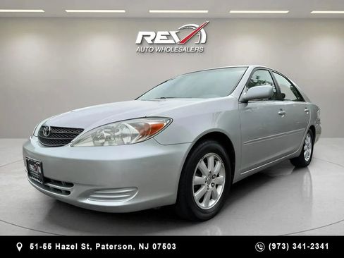 Used 2002 Toyota Camry XLE image 33