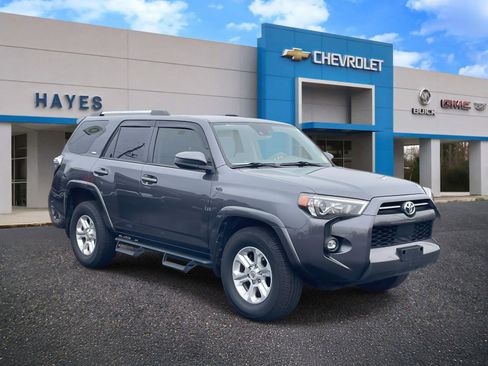 Used 2023 Toyota 4Runner SR5 image 1