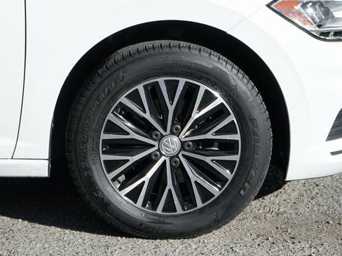 Used 2020 Volkswagen Jetta SE image 40