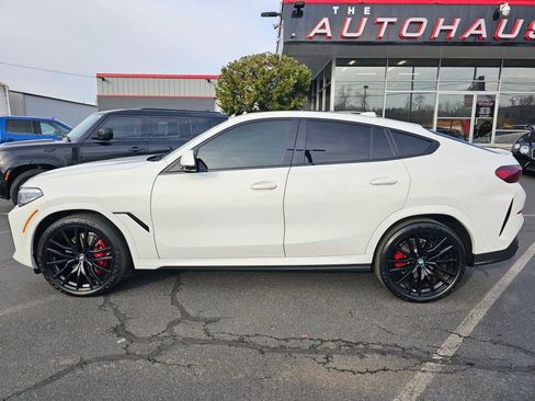 Used 2023 BMW X6 xDrive40i w/ M Sport Package image 2