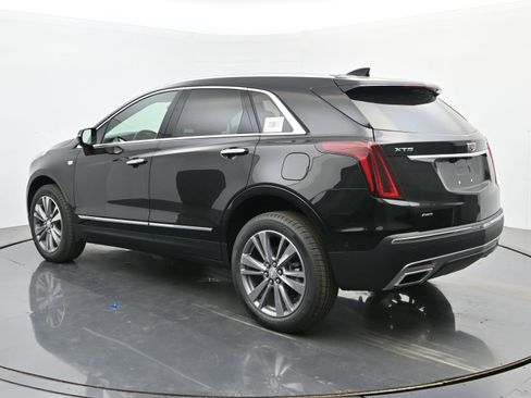 New 2026 Cadillac XT5 Premium Luxury w/ LPO, Floor Liner Package image 3