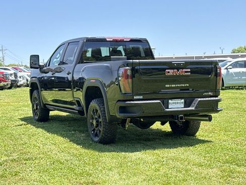 New 2026 GMC Sierra 2500 AT4 w/ AT4 Premium Plus Package AWD/4WD image 12