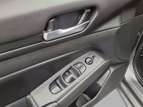 Certified 2024 Nissan Altima 2.5 SV image 19