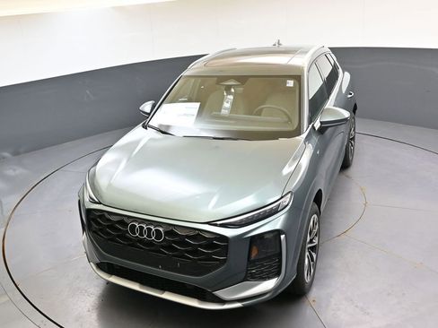 New 2026 Audi Q3 quattro 2.0T AWD/4WD image 45