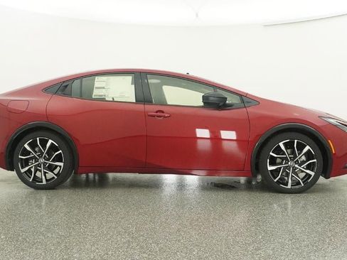 New 2026 Toyota Prius Plug-In Hybrid image 27