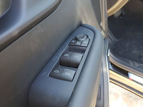 New 2026 Buick Enclave Preferred w/ Power Package FWD image 18