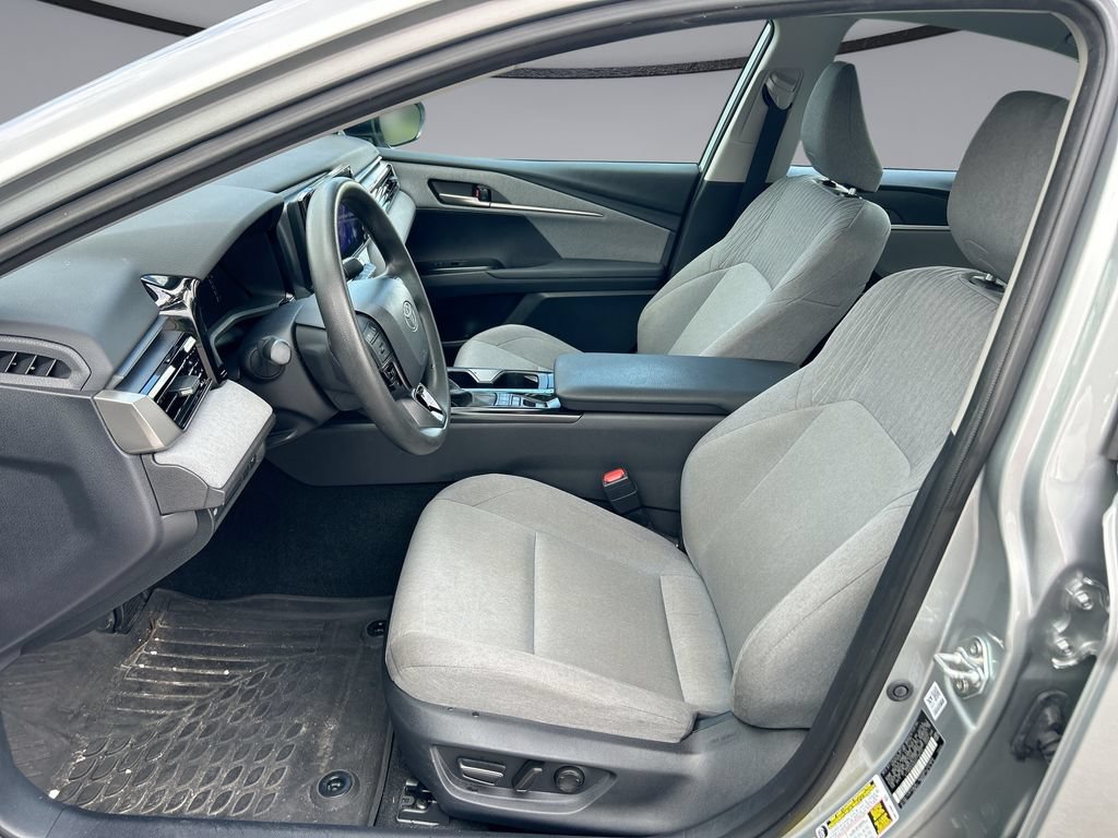 Certified 2025 Toyota Camry LE w/ Convenience Package FWD image 11