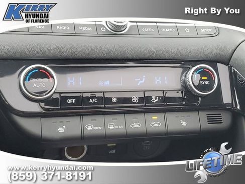 New 2026 Hyundai Elantra Limited image 30