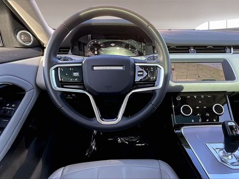 Used 2023 Land Rover Range Rover Evoque S image 8