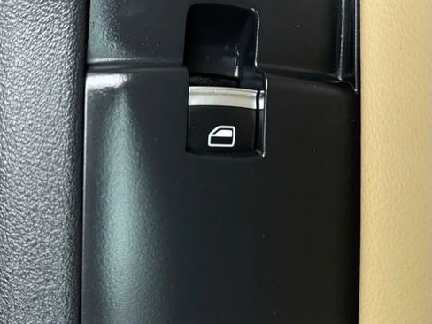 Used 2012 Audi A3 TDI Premium image 40