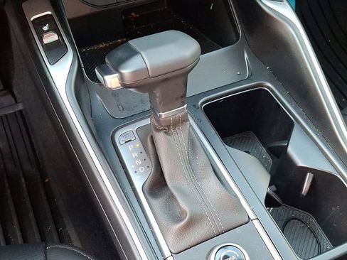 Used 2025 Kia Sorento S w/ Panoramic Sunroof Package image 15