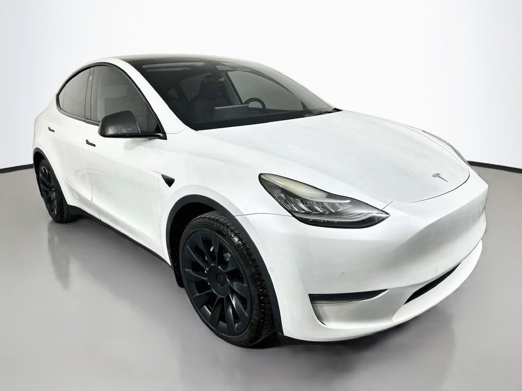 Used 2022 Tesla Model Y Long Range AWD/4WD image 3