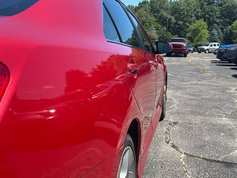 Used 2014 Toyota Camry SE FWD image 16