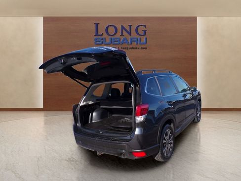 Used 2019 Subaru Forester Limited image 12