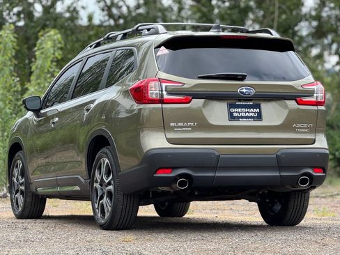 Certified 2025 Subaru Ascent Touring w/ Popular Package #2 AWD/4WD image 5