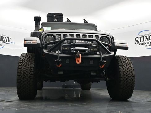 Used 2021 Jeep Gladiator Mojave w/ Trailer Tow Package image 18