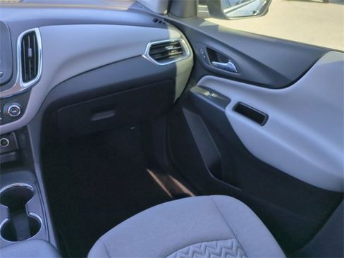 Certified 2023 Chevrolet Equinox LS w/ LS Convenience Package image 17