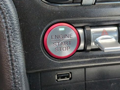 Used 2021 Ford Mustang Premium RWD image 31