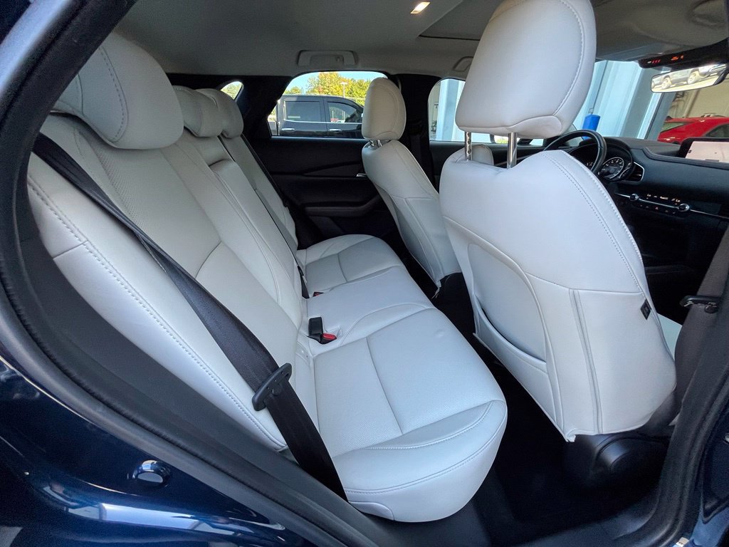 Used 2021 MAZDA CX-30 AWD 2.5 S w/ Premium Package image 17