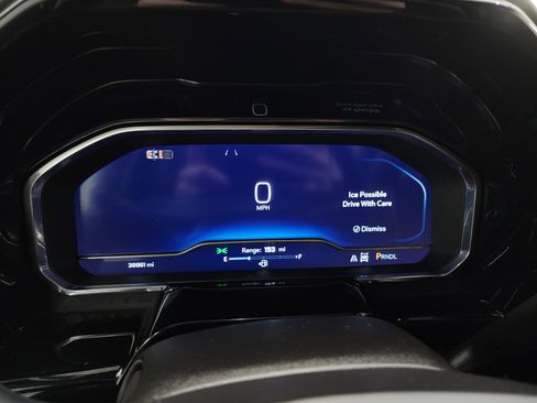 Used 2024 Chevrolet Silverado 3500 High Country w/ High Country Premium Package image 10