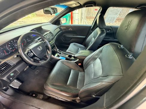 Used 2017 Honda Accord Sport Special Edition image 21