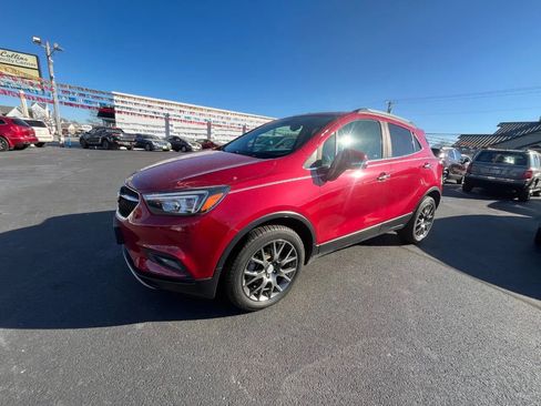 Used 2019 Buick Encore Sport Touring w/ Safety Package image 2
