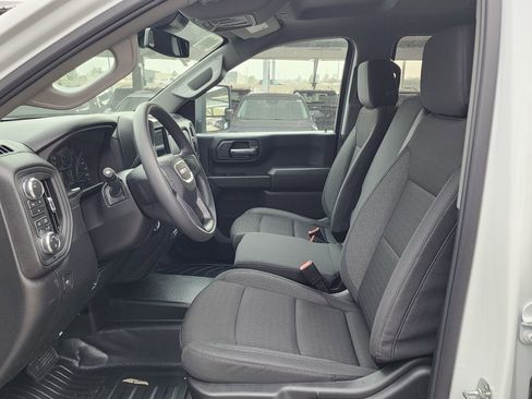 New 2026 GMC Sierra 2500 Pro w/ Convenience Package image 18