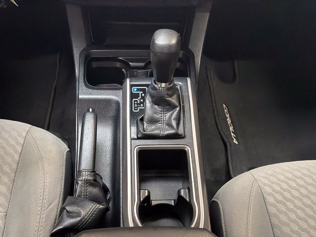 Used 2021 Toyota Tacoma SR5 RWD image 16