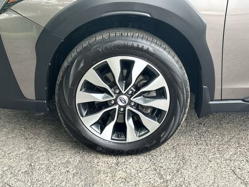 Certified 2024 Subaru Outback Limited AWD/4WD image 10
