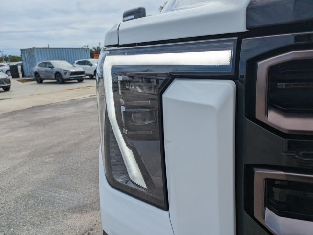 New 2026 GMC Sierra 2500 AT4X AWD/4WD image 10