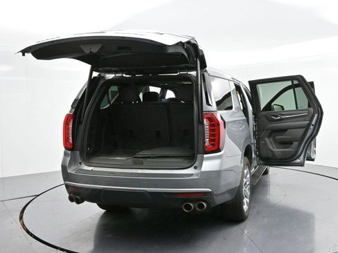 Used 2024 GMC Yukon Denali w/ Denali Reserve Package image 51