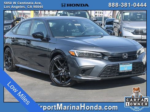 Used 2023 Honda Civic Sport image 1
