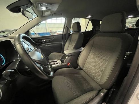 Used 2024 Chevrolet Equinox LT AWD/4WD image 21