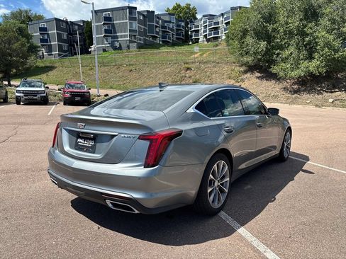 Used 2020 Cadillac CT5 Premium Luxury RWD image 5