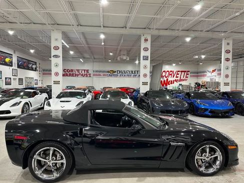 Used 2010 Chevrolet Corvette Grand Sport w/ Preferred Equipment Group RWD image 2