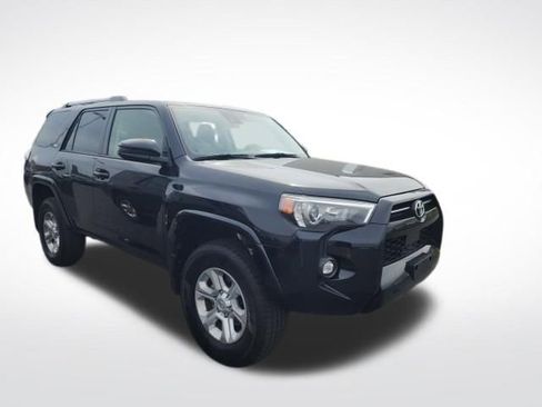 Certified 2024 Toyota 4Runner SR5 image 14