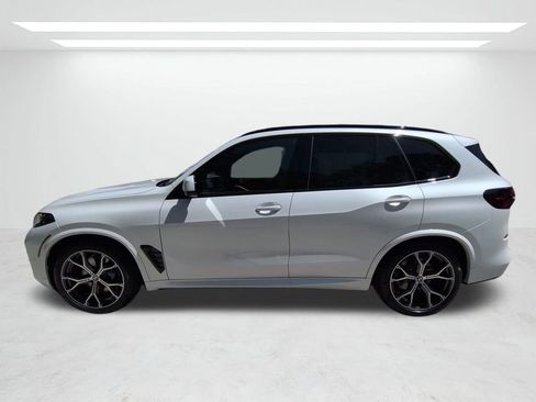 New 2026 BMW X5 xDrive40i w/ M Sport Package AWD/4WD image 7