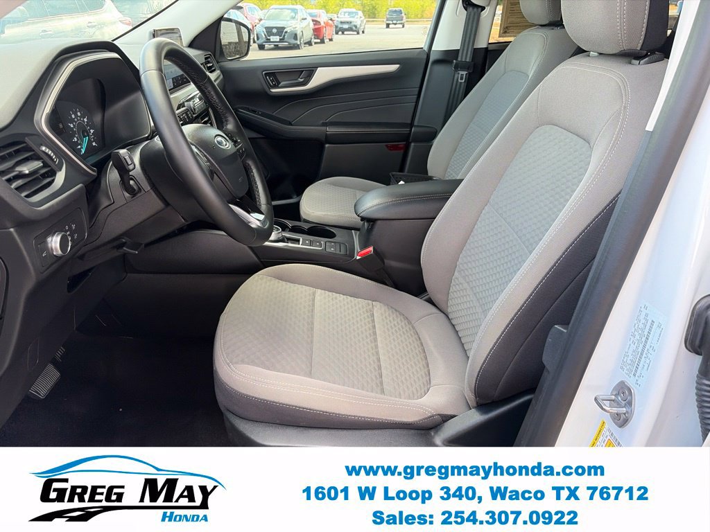 Used 2022 Ford Escape SE w/ Convenience Package FWD image 23