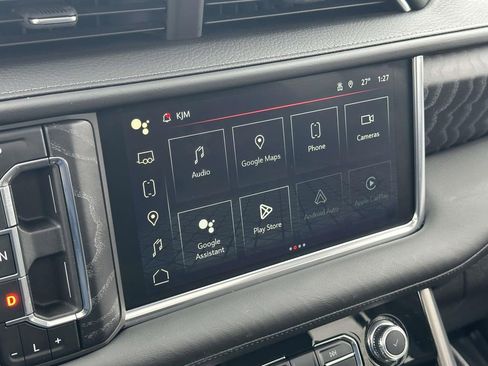 Used 2024 GMC Yukon Denali w/ Advanced Technology Package image 32