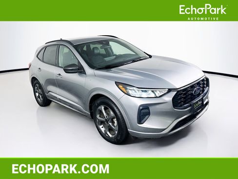 Used 2024 Ford Escape ST-Line w/ Tech Pack #1 FWD image 1