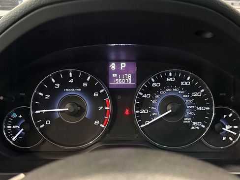 Used 2012 Subaru Outback 3.6R Limited w/ Moonroof Pkg AWD/4WD image 20