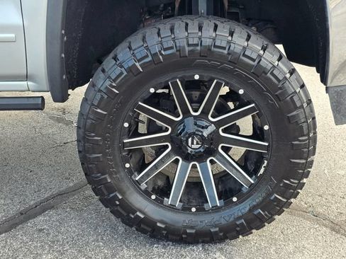 Used 2016 GMC Sierra 1500 SLE w/ SLE Value Package AWD/4WD image 18