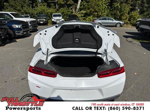 Used 2016 Chevrolet Camaro SS image 11