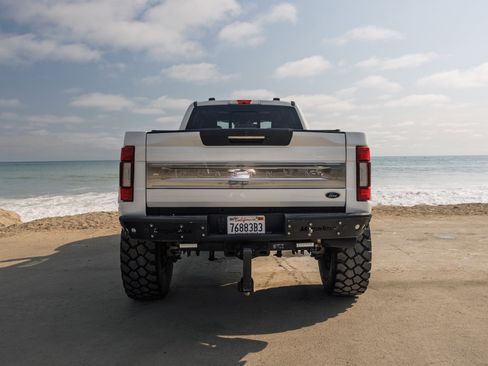 Used 2020 Ford F250 Platinum w/ FX4 Off-Road Package image 11