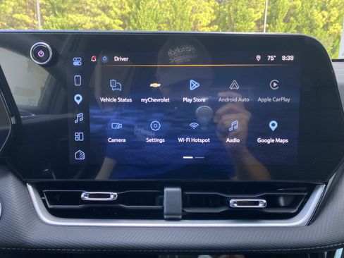 Used 2027 Chevrolet Equinox LT FWD image 26
