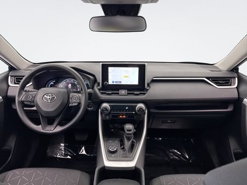 Used 2025 Toyota RAV4 XLE w/ Convenience Package AWD/4WD image 14