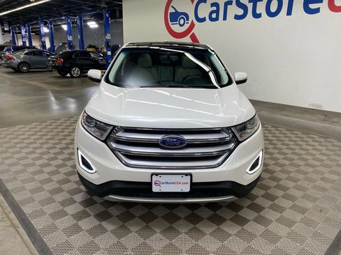 Used 2017 Ford Edge Titanium w/ Equipment Group 301A AWD/4WD image 3