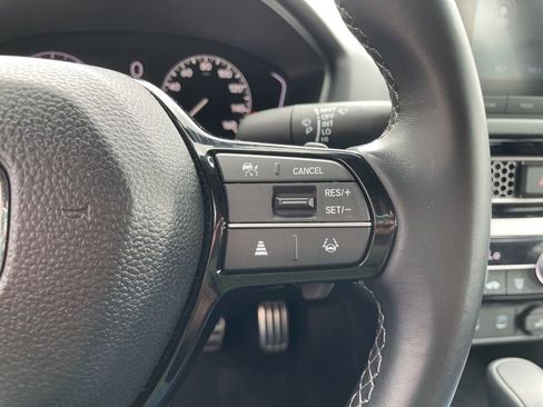 Used 2025 Honda Civic Sport image 25